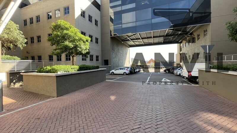 Lakeview Office Park property image 7