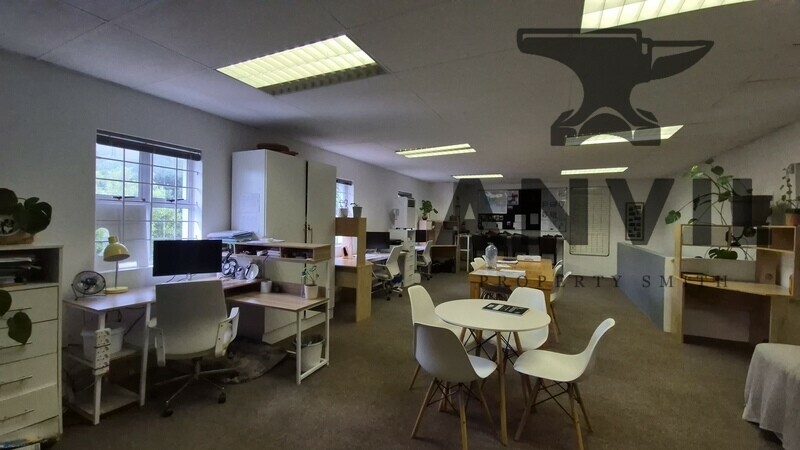 Fairway Business Park, Stibitz St, Westlake - Unit 5 property image 8