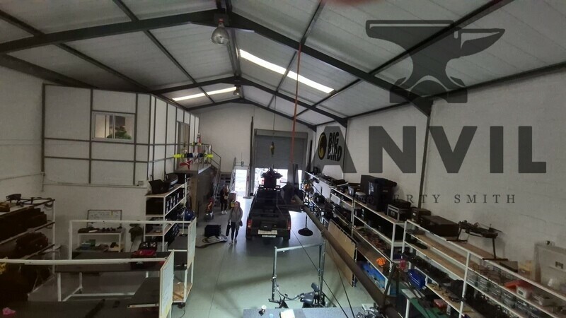 Fairway Business Park, Stibitz St, Westlake - Unit 5 property image 2