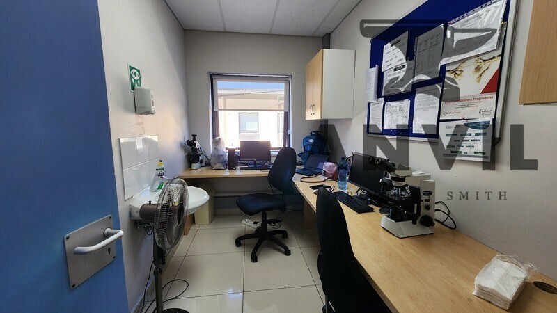 Smartserv Building - Ex-Lancet property image 5