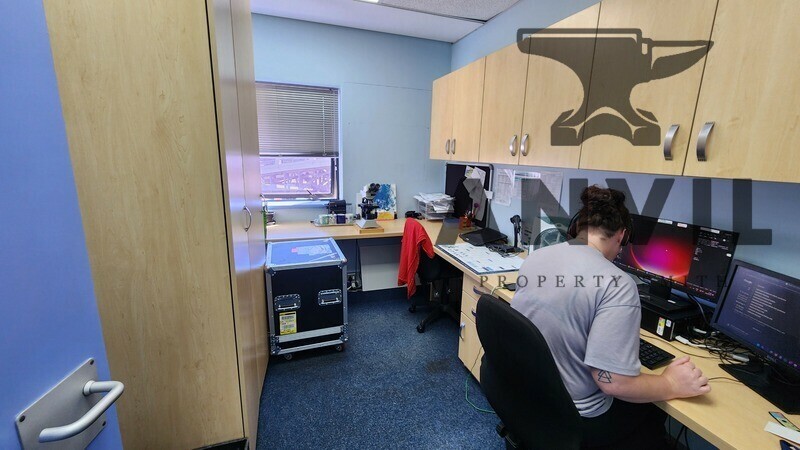 Smartserv Building - Ex-Lancet property image 10