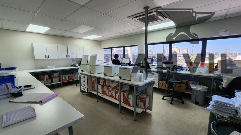 Smartserv Building - Ex-Lancet property image 23