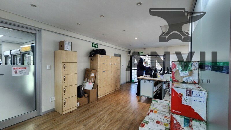 Smartserv Building - Ex-Lancet property image 13