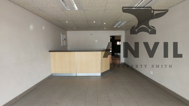 Silverton Light Industrial Park , 515 Moreleta St, Silverton Pretoria - Unit 0020 226m2 property image 3
