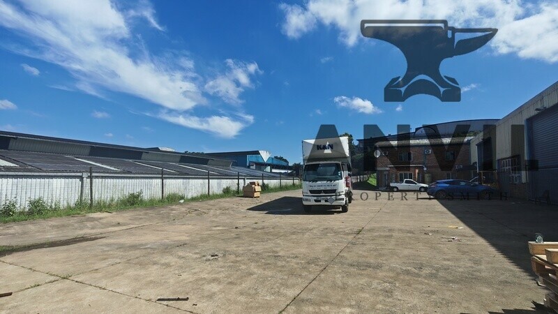 5 Mahogany Road - Full site property image 3