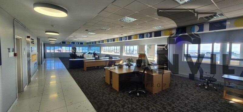 Fairview Office Park, Greenacres, Port Elizabeth - 4th floor 700sqm office space to let in Greenacres  property image 3