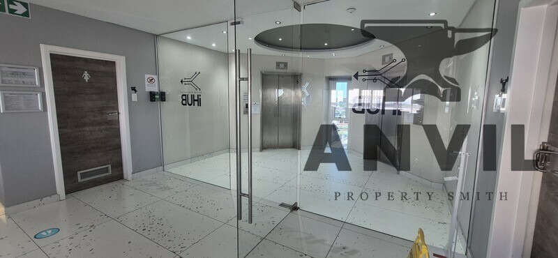 Fairview Office Park, Greenacres, Port Elizabeth - 4th floor 700sqm office space to let in Greenacres  property image 4