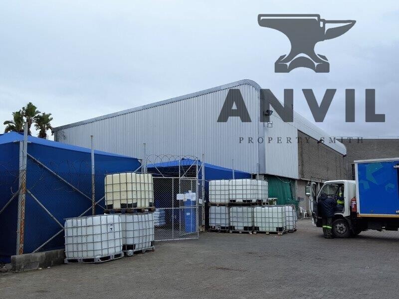 8 Bolt Avenue, Montague Gardens  - Large factory available in Bolt Avenue, Montague Gardens property image 1