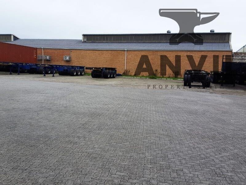 8 Bolt Avenue, Montague Gardens  - Large factory available in Bolt Avenue, Montague Gardens property image 3