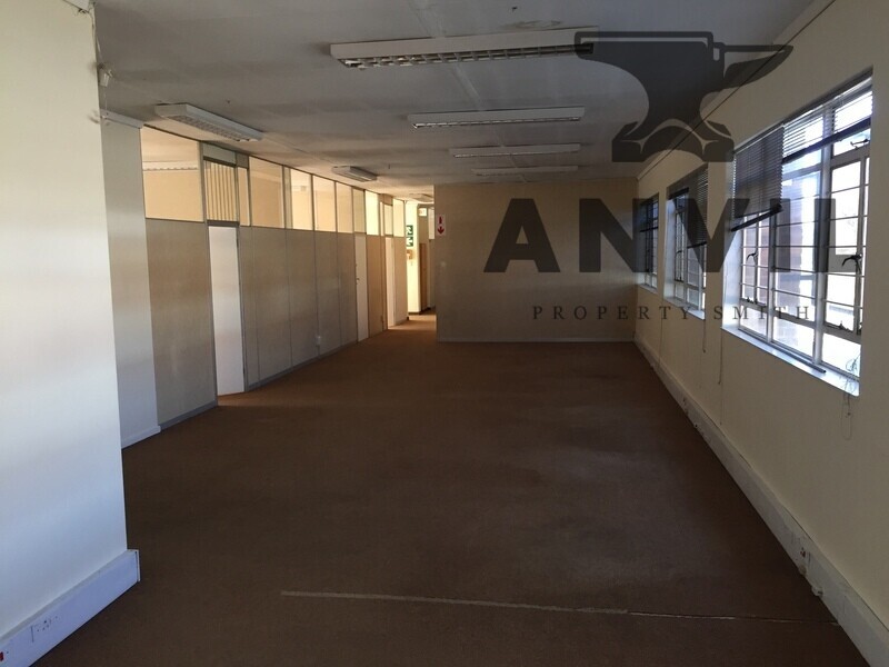 10 - 14 Watkins Street, Denver - Unit 1 property image 3