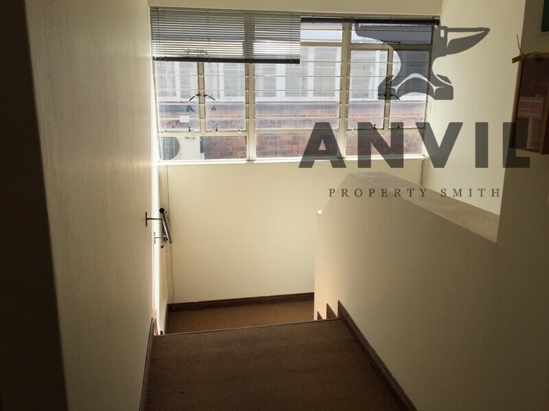 10 - 14 Watkins Street, Denver - Unit 1 property image 6