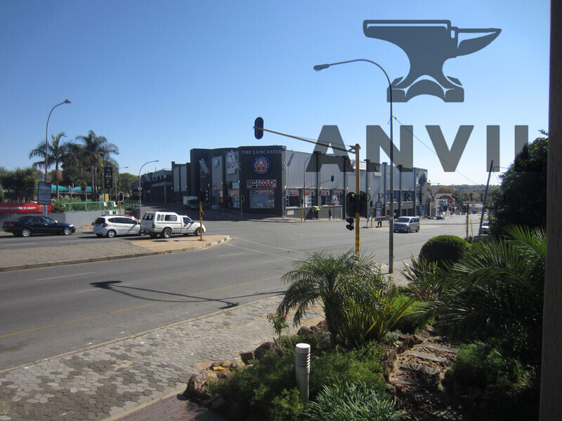 382 Jan Smuts Avenue, Craighall, Randburg - OF10G04B property image 11