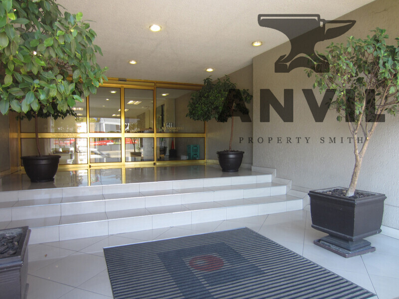 382 Jan Smuts Avenue, Craighall, Randburg - OF10G04B property image 6