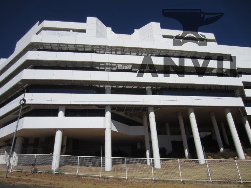 ACA Krans - Level 4 Unit 4 property image 13