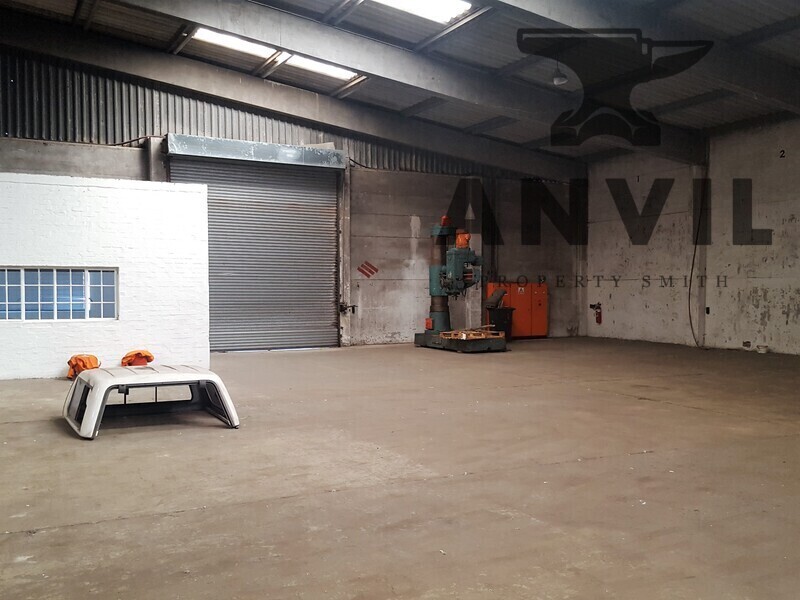 54-56 Auckland Street, Paarden Eiland -  warehouse/factory premises in Paarden Eiland property image 9