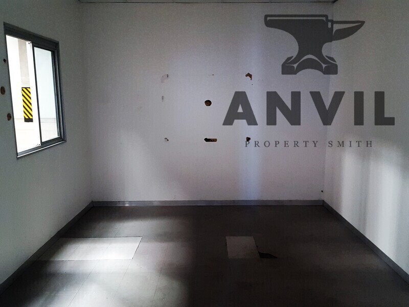 54-56 Auckland Street, Paarden Eiland -  warehouse/factory premises in Paarden Eiland property image 12