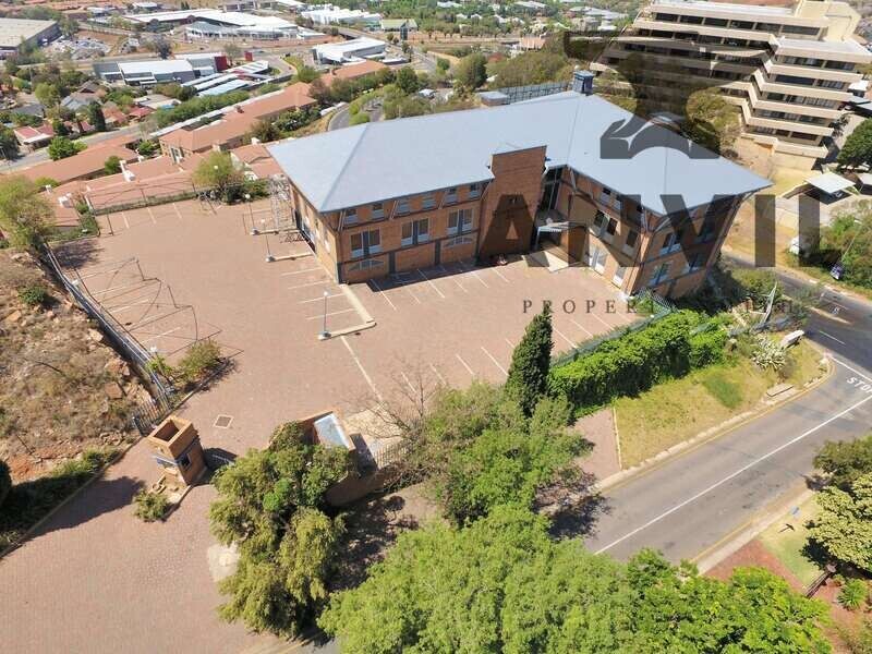 Klinkenburg Office Building - Second Floor property image 22