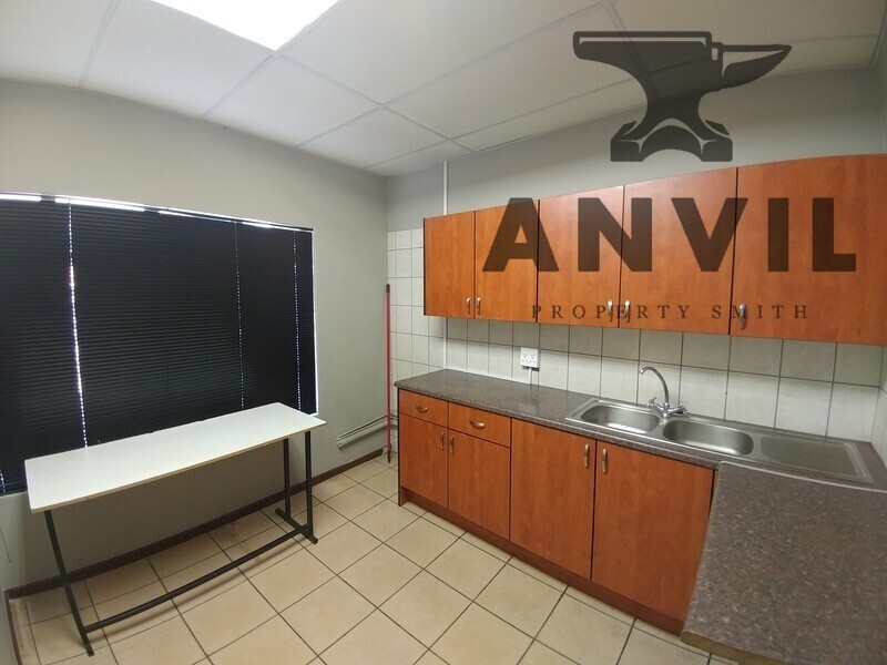 145 Allcock, Hatfield, Pretoria  - 145 Allcock  property image 11