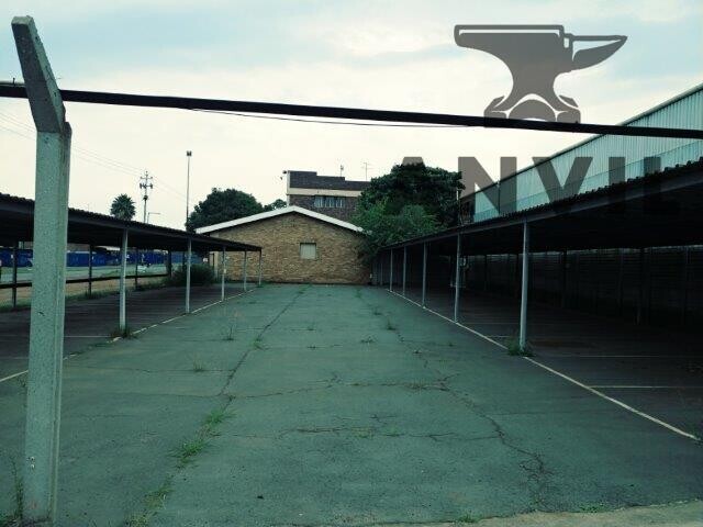 3 Fuchs Street, Alrode, Alberton - Entire Building - 11500sq warehouse for sale with 31 500sq stand property image 7