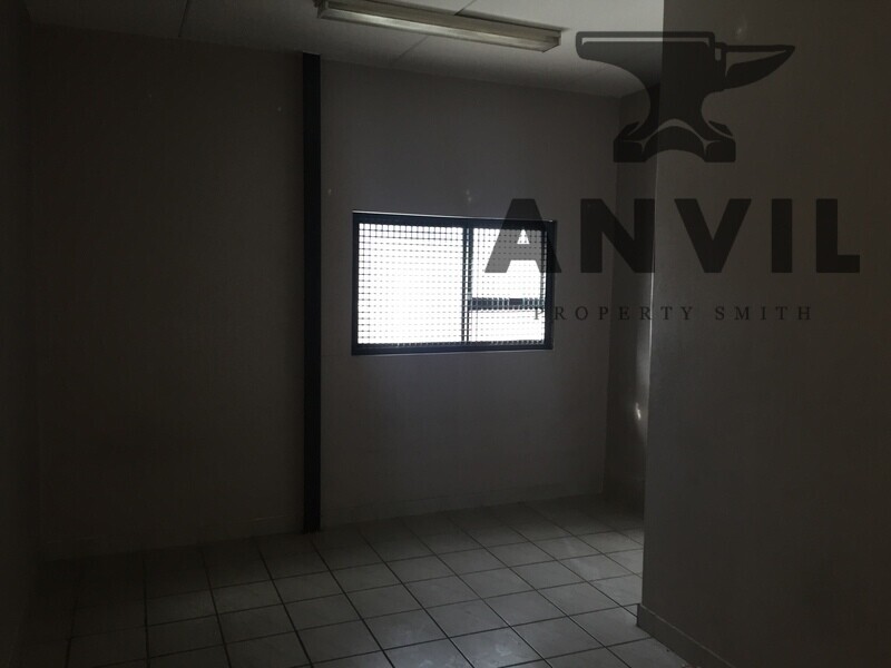 8 Discovery Drive, Crown City, Johannesburg - Warehouse 2 To Let in Crown City property image 5