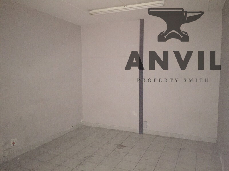 8 Discovery Drive, Crown City, Johannesburg - Warehouse 2 To Let in Crown City property image 8