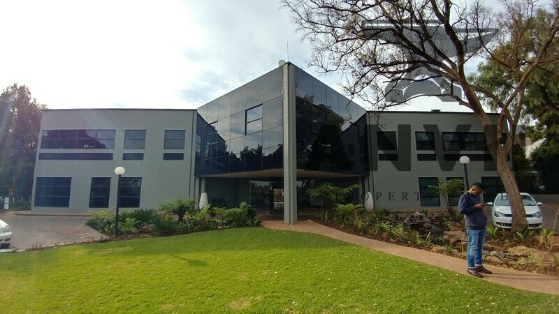 Profmed Place, Parktown - Ground Floor East property image 4