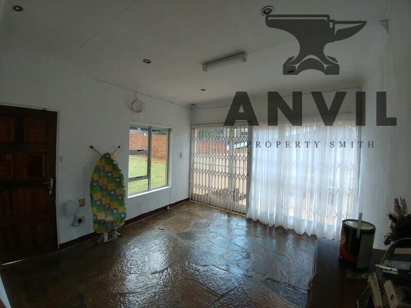 11 George Storrar Drive, Groenkloof - Commercially Zoned House property image 3