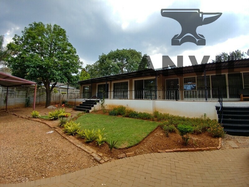 11 George Storrar Drive, Groenkloof - Commercially Zoned House property image 11