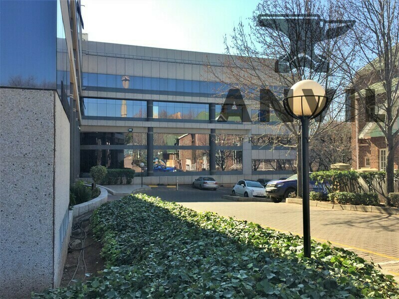 27 Ridge Road, Parktown - A02024A property image 13