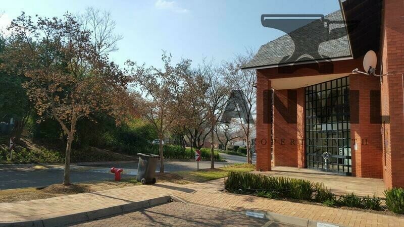 Block E, Exeter House, Peter Place Office Park, Bryanston -  Block E - FF property image 19