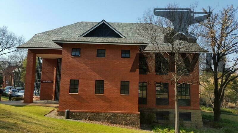 Block E, Exeter House, Peter Place Office Park, Bryanston -  Block E - FF property image 23