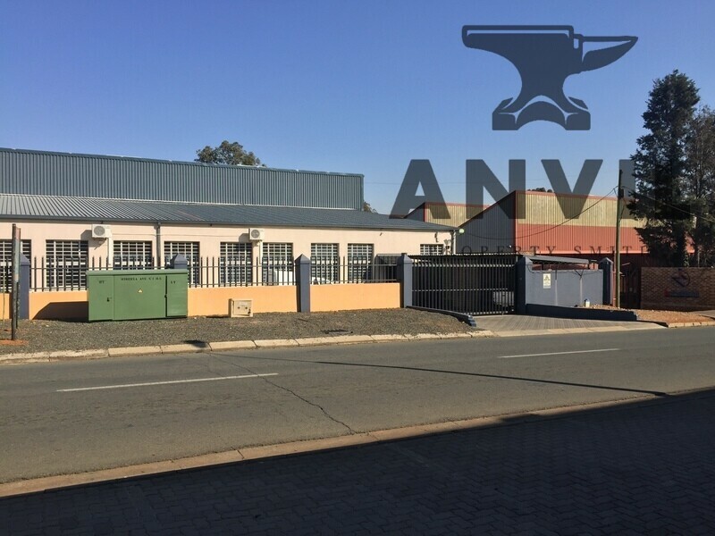 8 Minerva Ave, Lea Glen, Randburg - 1400m² Freestanding Industrial building To Rent - Lea Glen property image 27