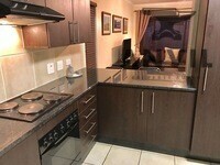 Dawns Place - Unit 8  property image 13