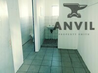 Stani Industrial Park, 13 Sharland Street, Driehoek, Germiston - Unit 17 property image 9