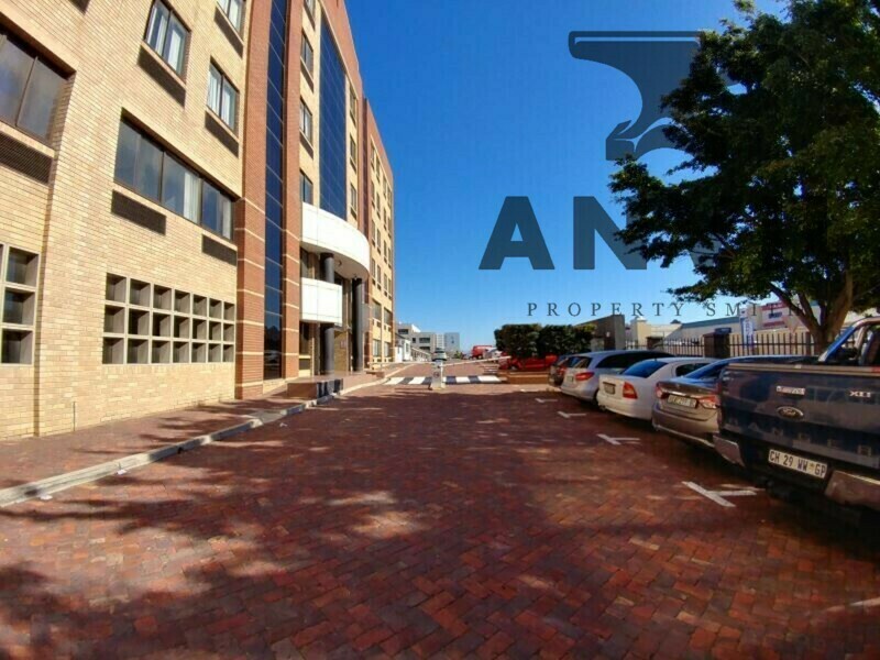 66 Ring Road, Greenacres, Port Elizabeth - 66 Ring Road, Fifth Floor, 714m2 Office Unit property image 12 66 Ring Road, Greenacres, Port Elizabeth - 66 Ring Road, Fifth Floor, 714m2 Office Unit property image 12