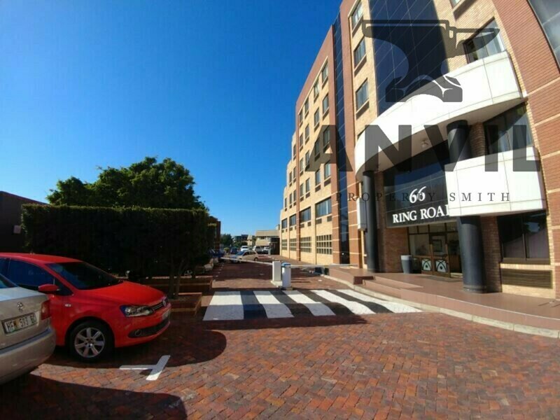 66 Ring Road, Greenacres, Port Elizabeth - 66 Ring Road, Fifth Floor, 714m2 Office Unit property image 14 66 Ring Road, Greenacres, Port Elizabeth - 66 Ring Road, Fifth Floor, 714m2 Office Unit property image 14