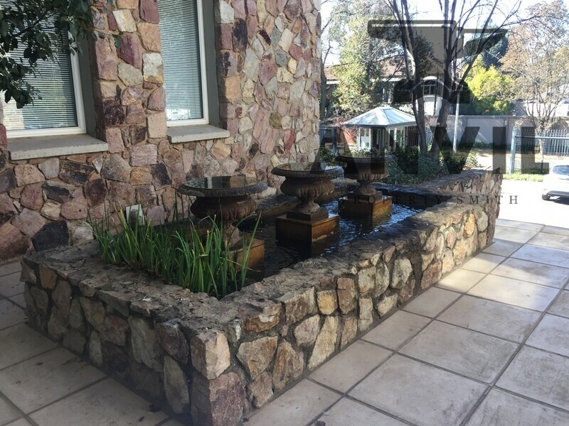 3 on Glenhove - Entire first floor property image 73