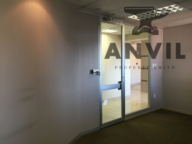 Isle of Houghton - Unit Hc1 202 property image 5