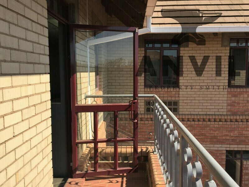 Isle of Houghton - Unit Hc1 202 property image 8