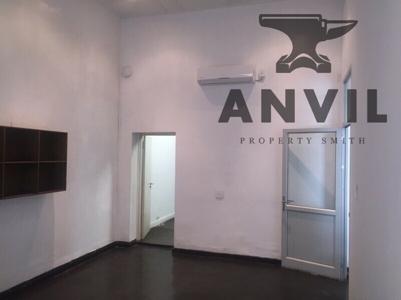 Market Up - Admin office property image 6