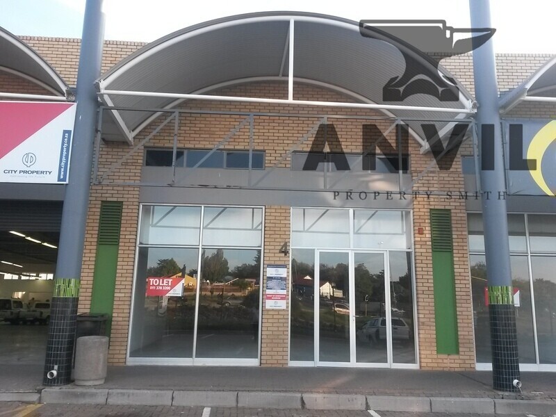 Motor City, Strijdom Park, Randburg  - Unit 0004 property image 1