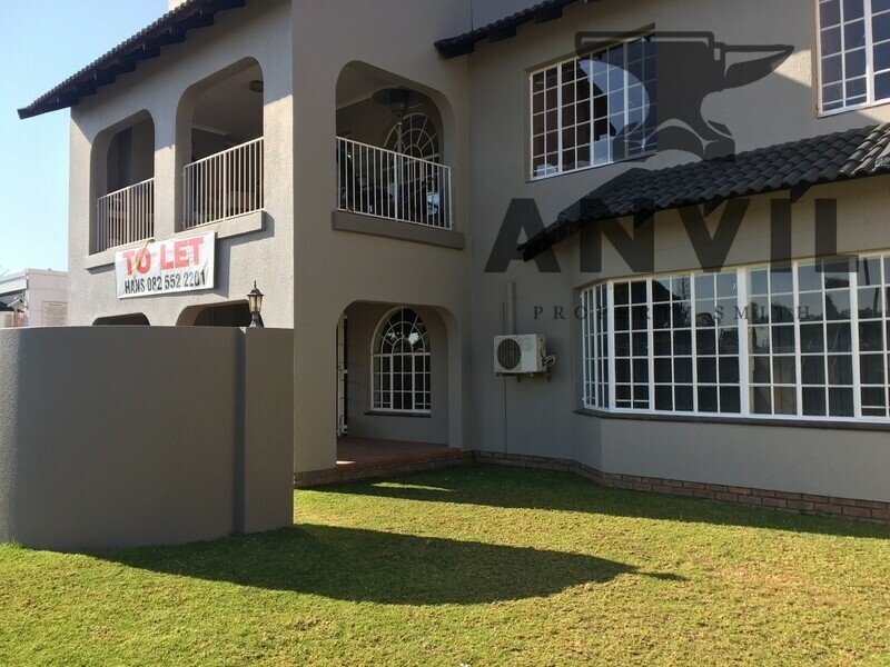 Villa Valencia Office Suites - U30Sub property image 9