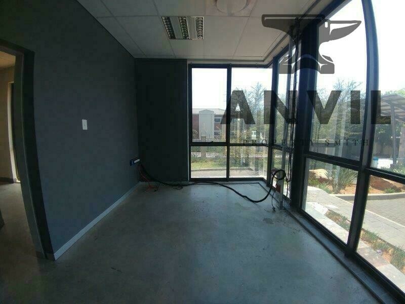 Building 3, 6 Eaton road, Bryanston, Sandton - Building 3, 6 Eaton Rd property image 15 Building 3, 6 Eaton road, Bryanston, Sandton - Building 3, 6 Eaton Rd property image 15