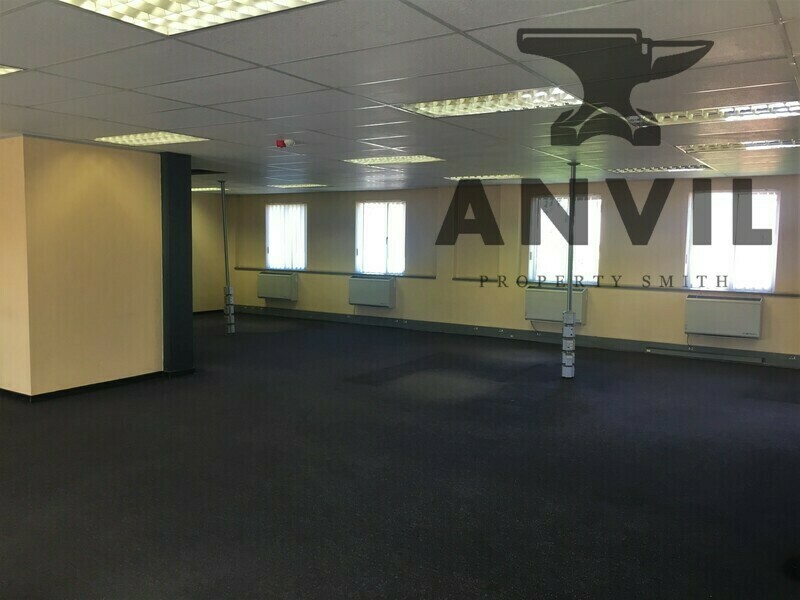 Isle of Houghton - Office Space to Let in Old Trafford Building property image 4