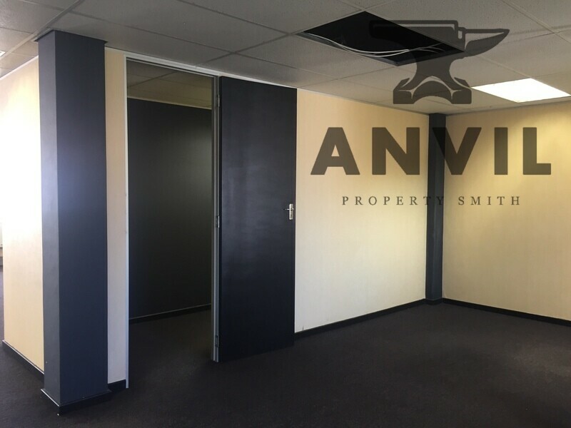 Isle of Houghton - Office Space to Let in Old Trafford Building property image 6