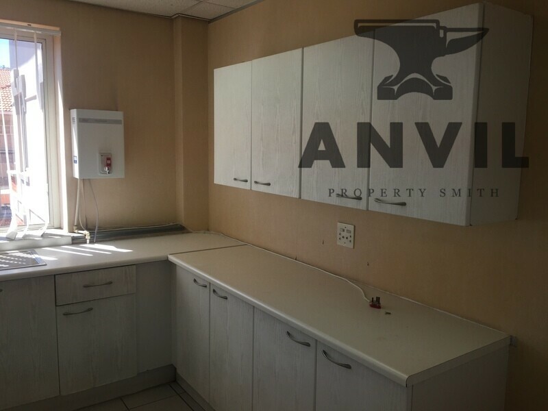 Isle of Houghton - Office Space to Let in Old Trafford Building property image 9