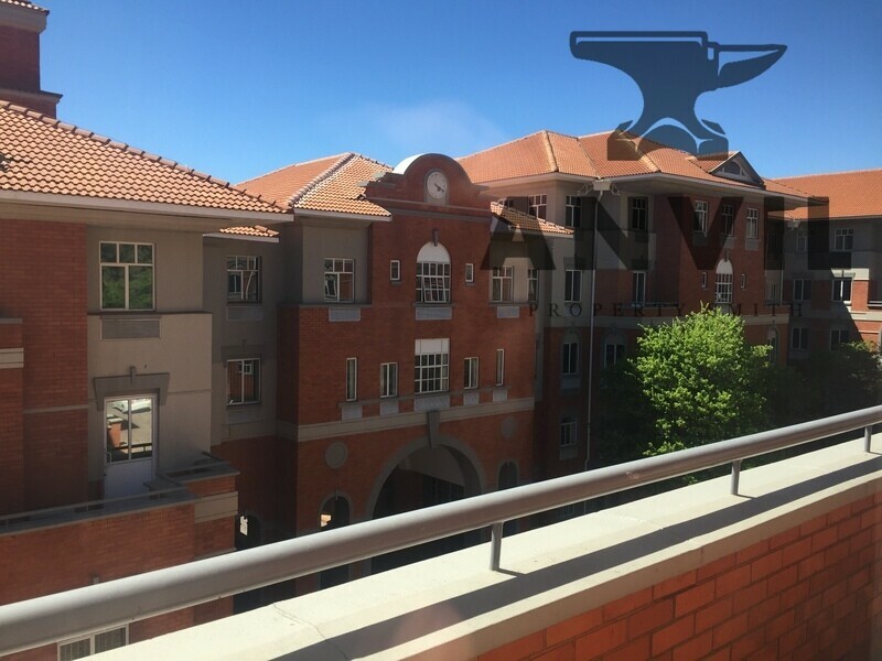 Isle of Houghton - Office Space to Let in Old Trafford Building property image 13