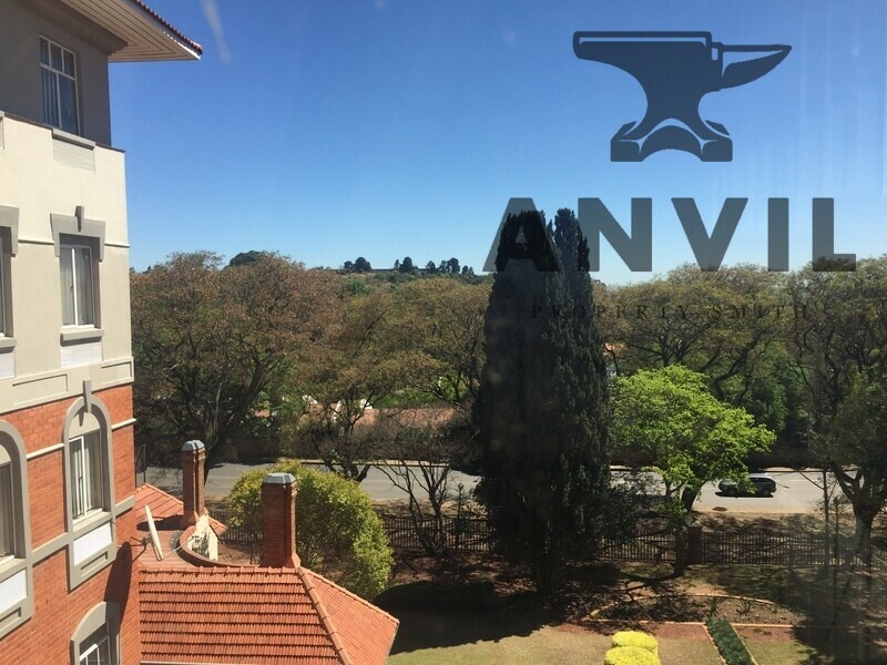 Isle of Houghton - Office Space to Let in Old Trafford Building property image 14