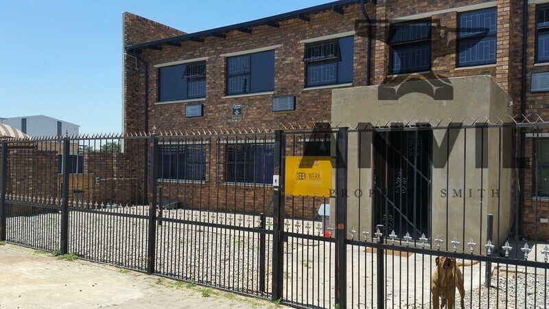 25 Flamink Road, Alrode - 25 Flamink Road, Alrode property image 2