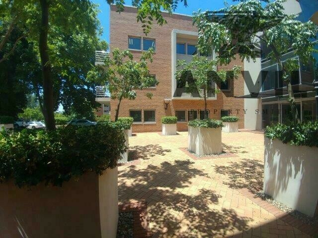 Lacey Oak House, Ballyoaks Office Park, Bryanston - FF RHS property image 20